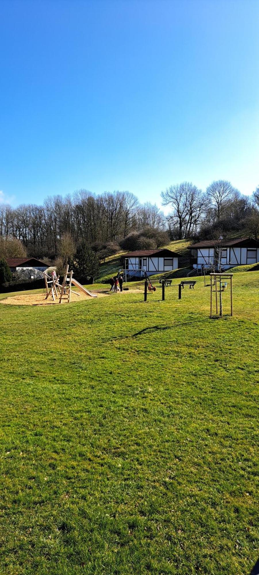 Schmuckkaestchen Bungalow 50 Dipperz Exterior foto